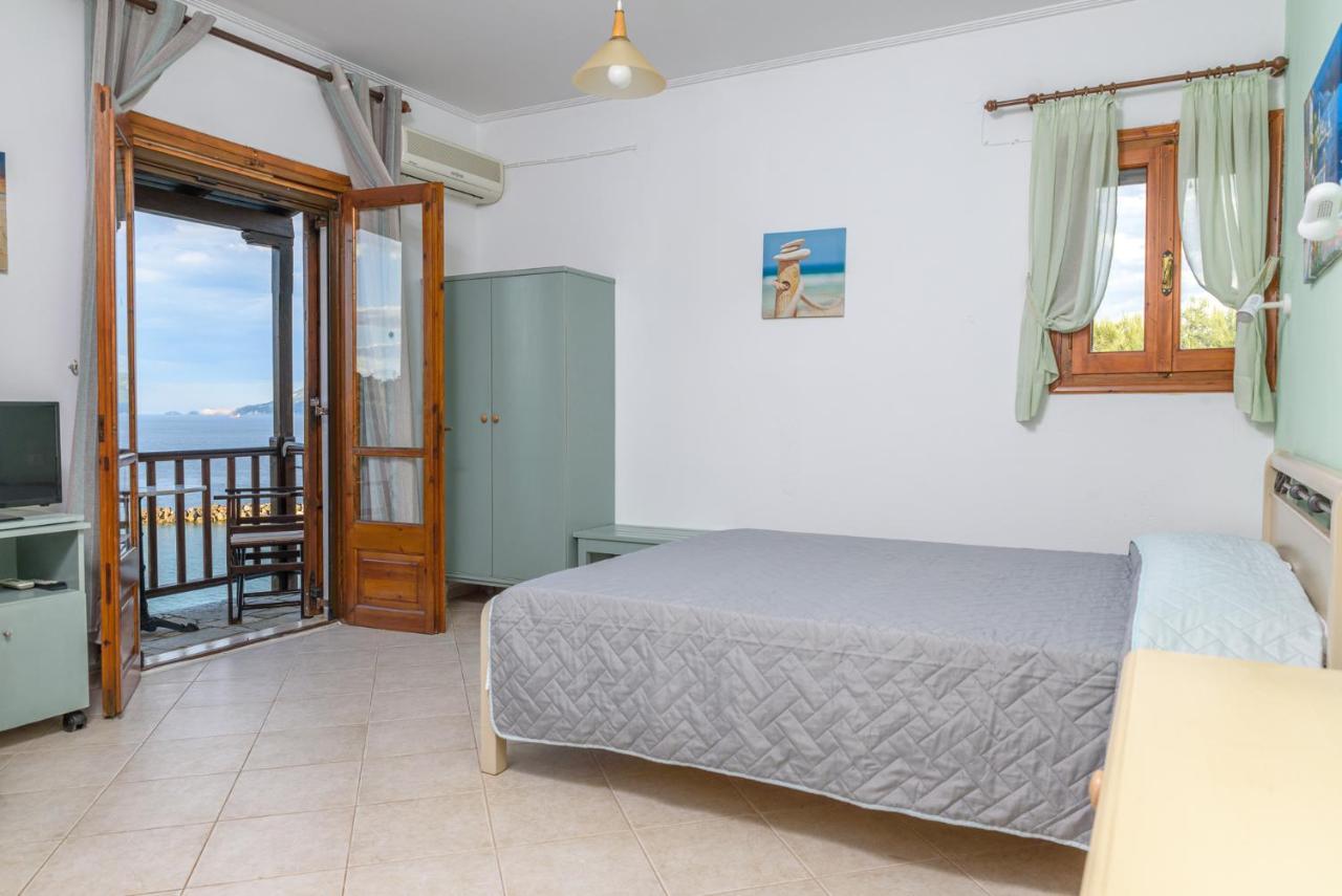 Studios Avra Agios Georgios  Exteriör bild