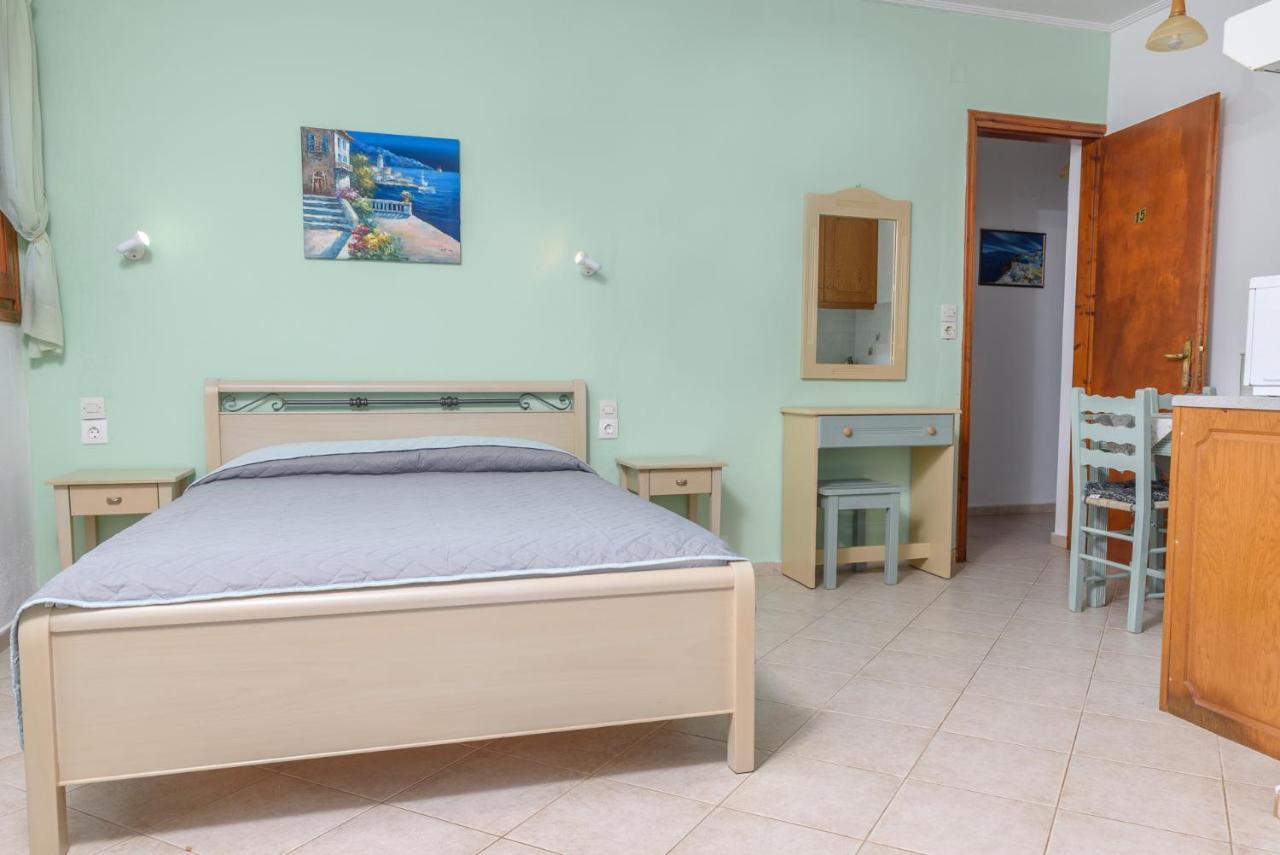 Studios Avra Agios Georgios  Exteriör bild