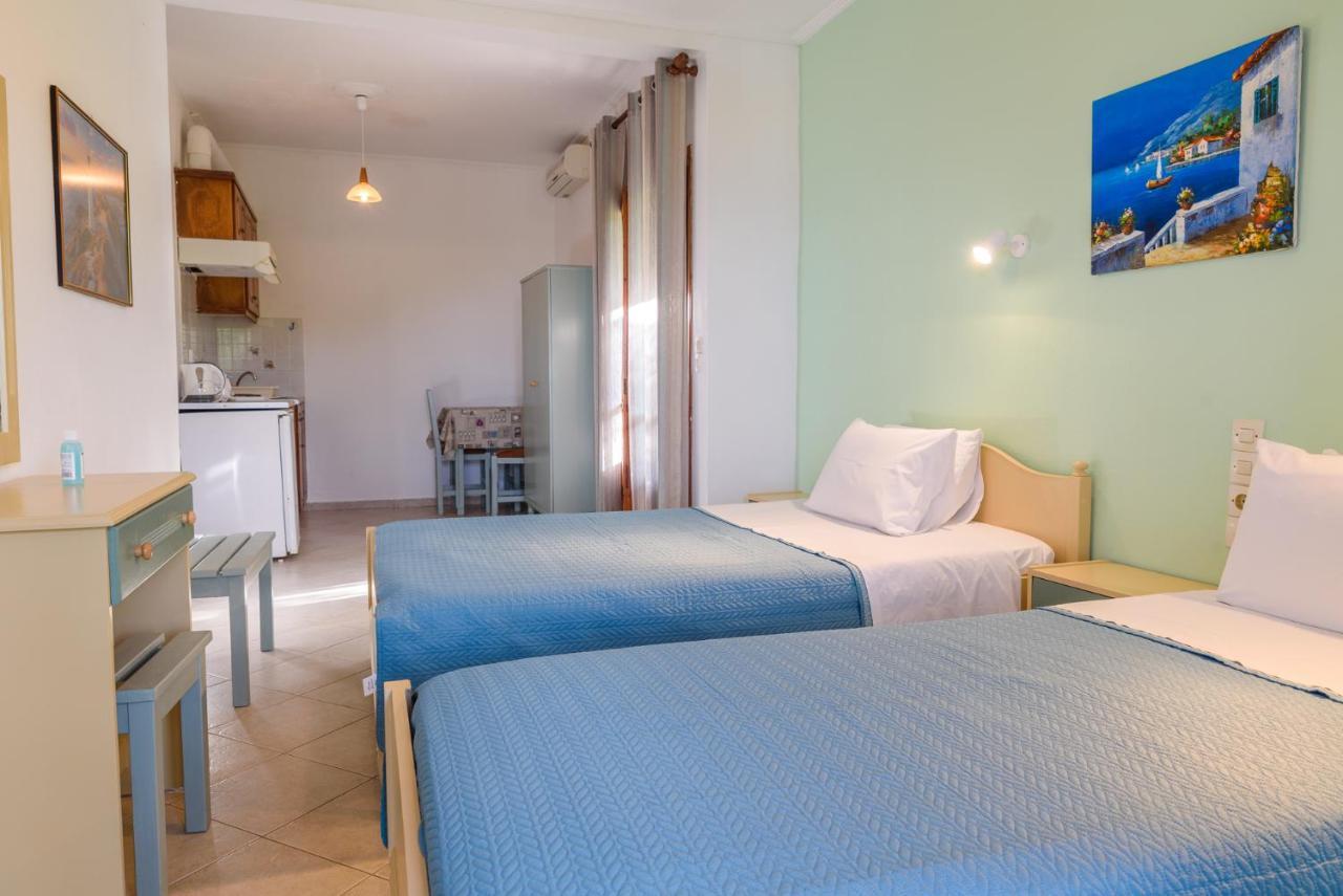Studios Avra Agios Georgios  Exteriör bild