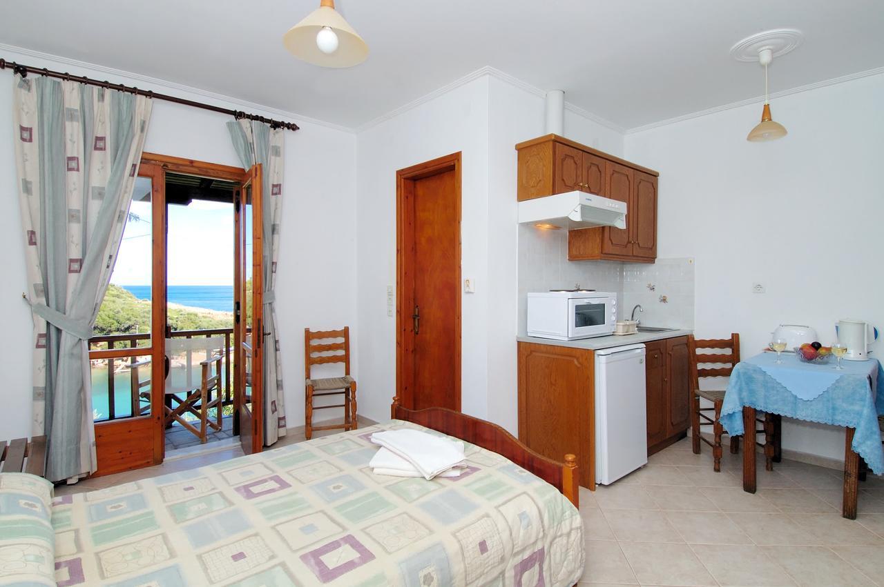 Studios Avra Agios Georgios  Exteriör bild