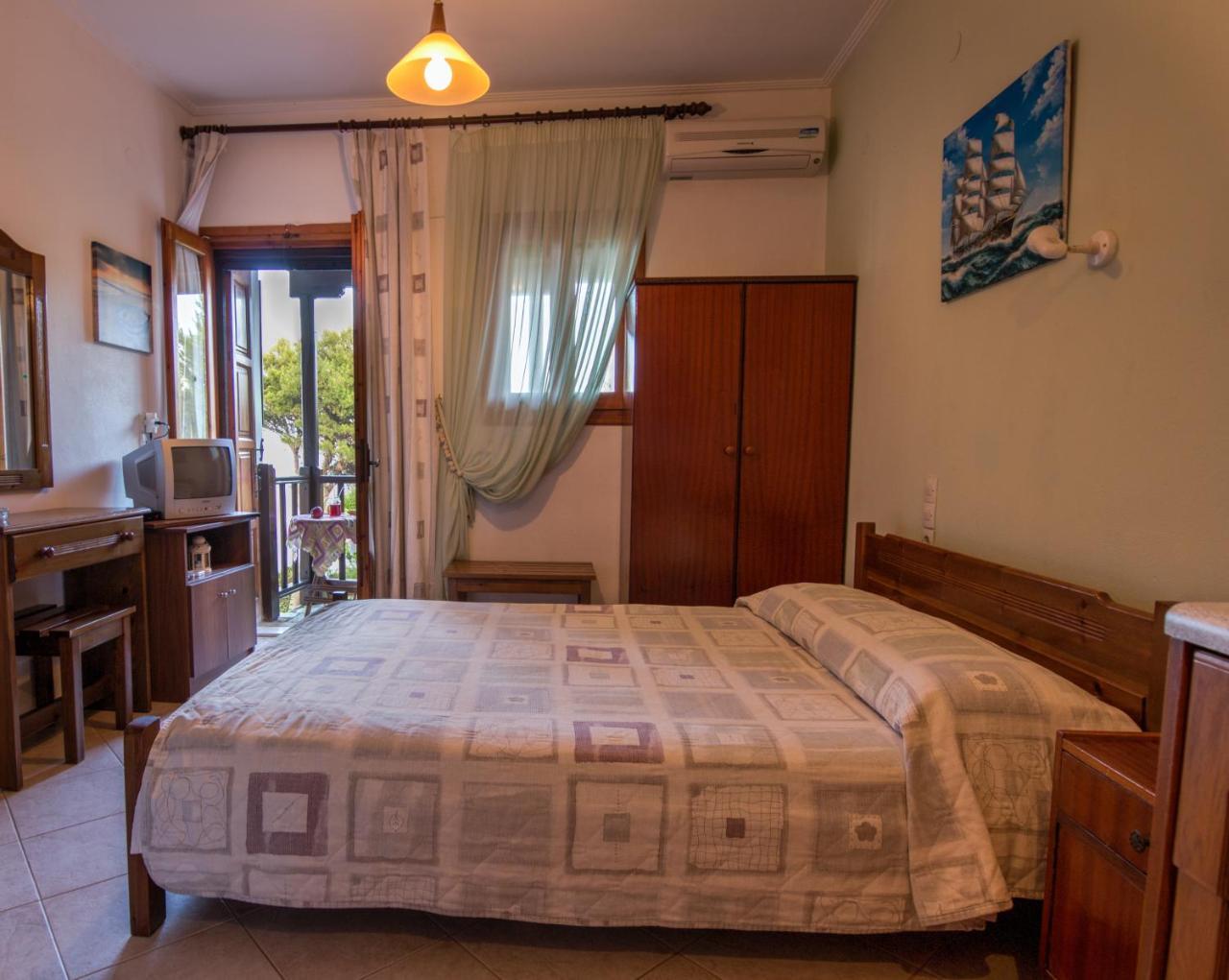 Studios Avra Agios Georgios  Exteriör bild