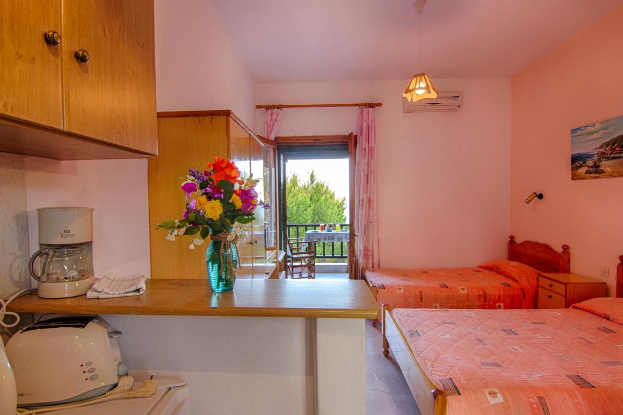 Studios Avra Agios Georgios  Exteriör bild